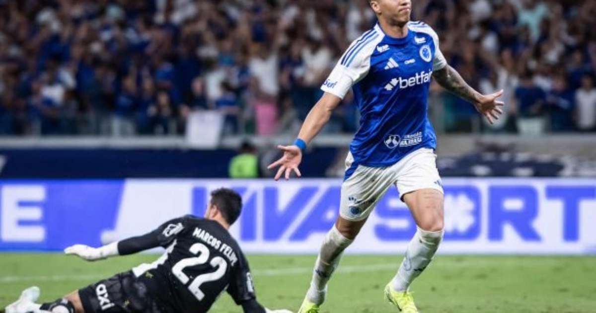 cruzeiro-faz-3-a-0-no-bahia-em-seu-melhor-jogo-na-temporada