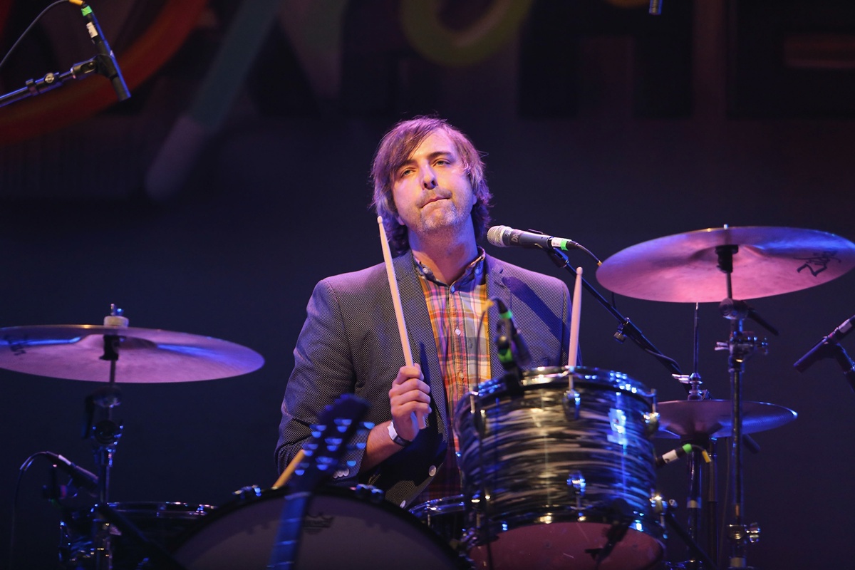 baterista-de-banda-de-rock-e-preso-por-posse-de-pornografia-infantil