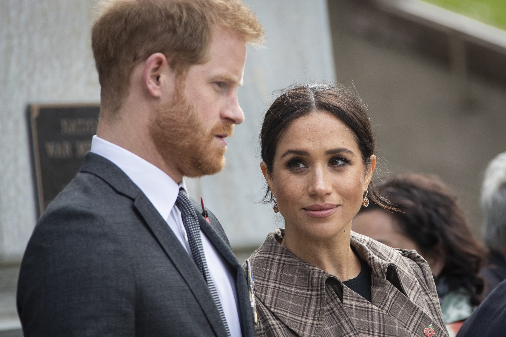 como-imprensa-britanica-poe-meghan-markle-como-‘vila’-da-crise-na-realeza