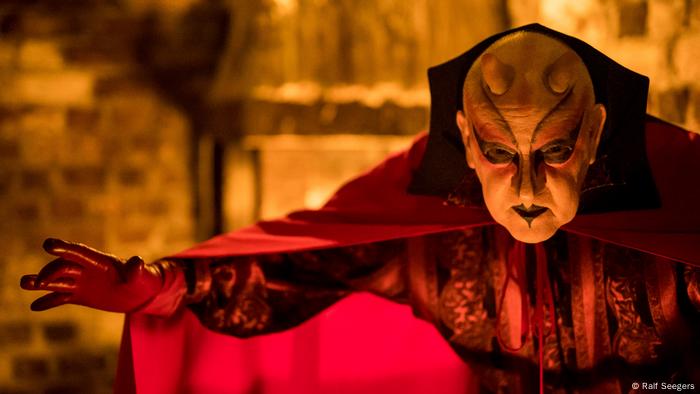 famosa-por-causa-de-goethe,-taverna-em-leipzig-comemora-500-anos