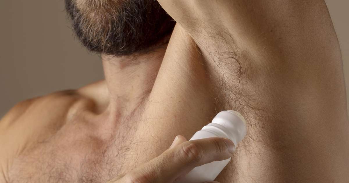 o-que-causa-o-mau-odor-na-axila,-o-popular-‘cece’,-e-como-evitar?