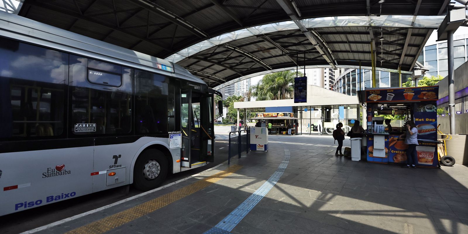 circulacao-de-onibus-em-sp-e-normalizada-apos-ataques-no-fim-de-semana