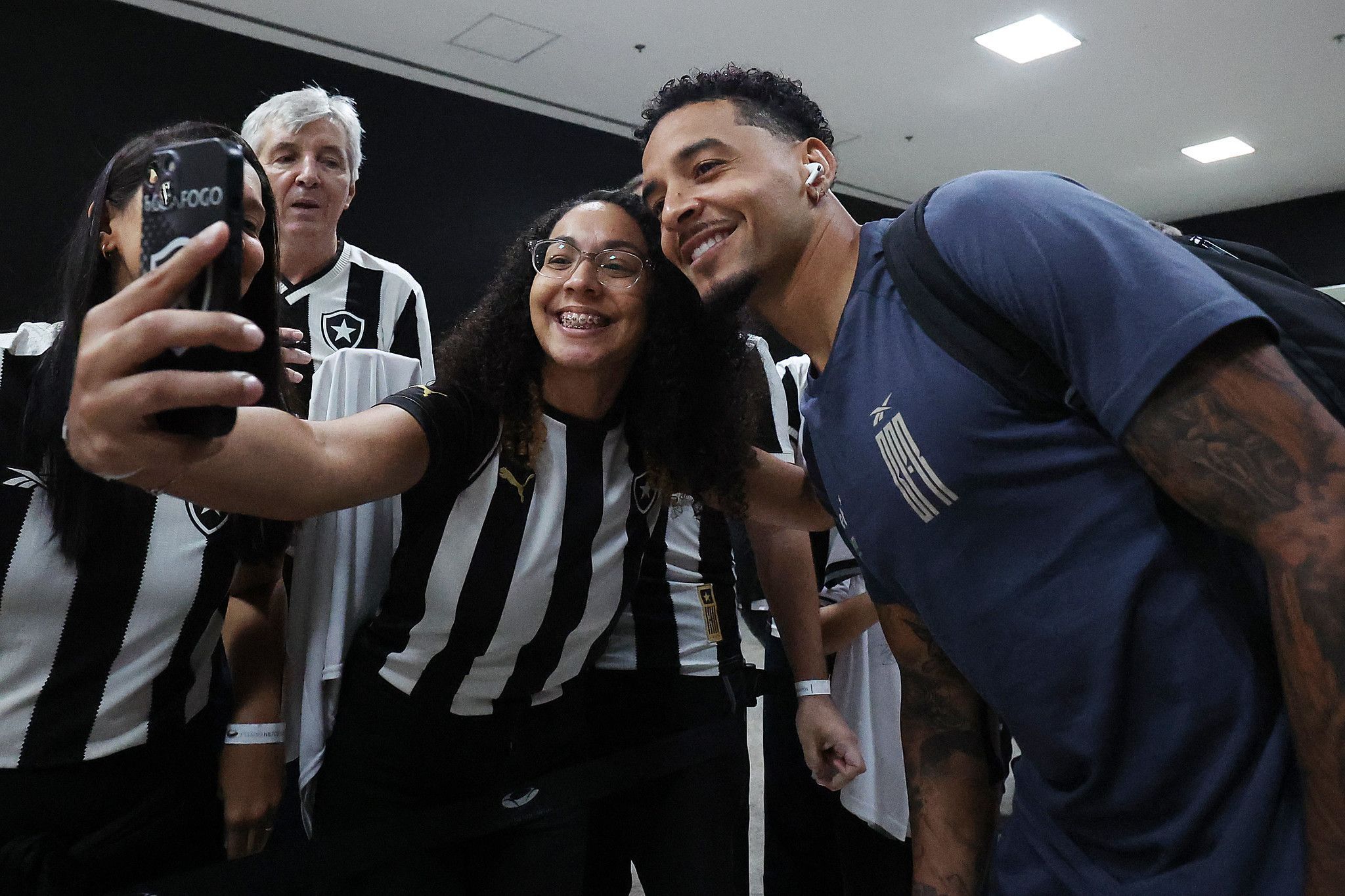 gregore-se-despede-do-botafogo-em-partida-do-brasileirao