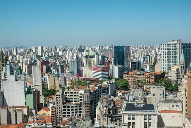 estado-de-sao-paulo-tem-dia-de-sol-entre-nuvens-nesta-sexta-feira-(15);-veja-previsao-do-tempo