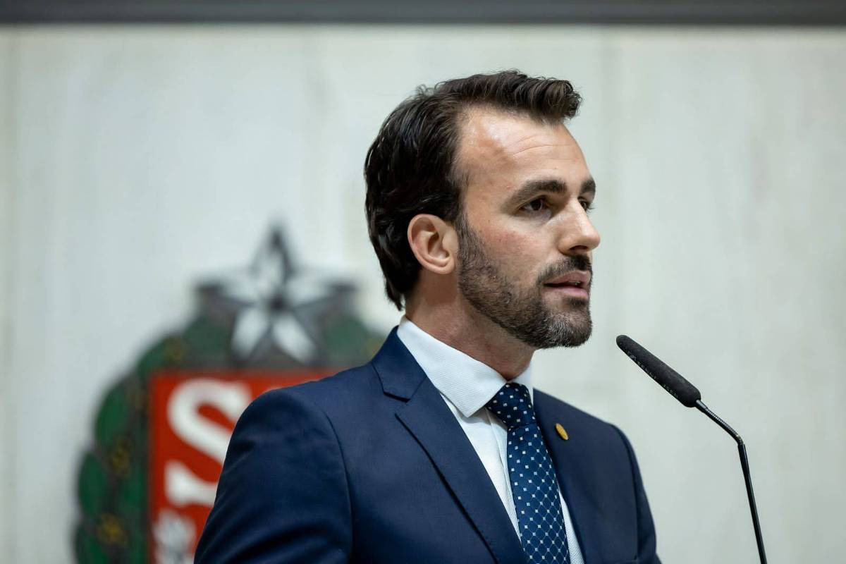 lucas-bove-aciona-conselho-de-etica-contra-deputada-por-citar-acusacao-de-violencia-domestica