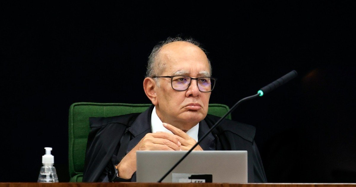 gilmar-mendes-participa-de-ato-por-‘soberania-e-democracia’-com-petistas