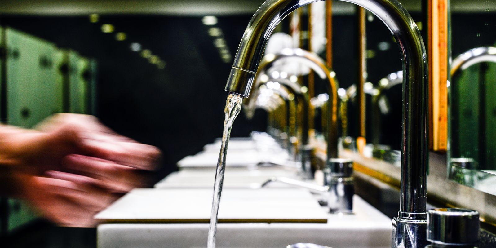 desperdicio:-97%-da-agua-que-poderia-ser-reutilizada-e-jogada-fora