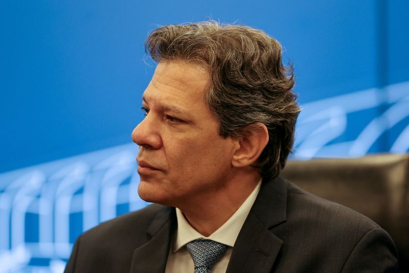 cortar-beneficios-tributarios-e-combater-privilegios,-diz-haddad