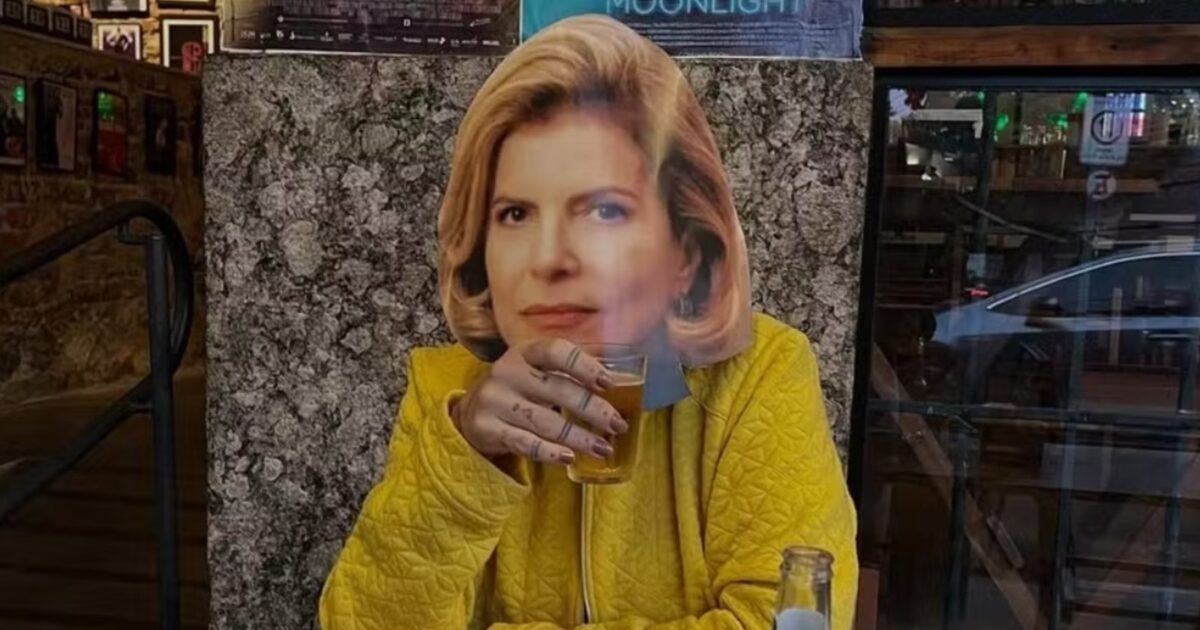 bares,-bolao-e-drinques-tematicos:-o-brasil-vai-parar-hoje-com-o-final-de-‘vale-tudo’