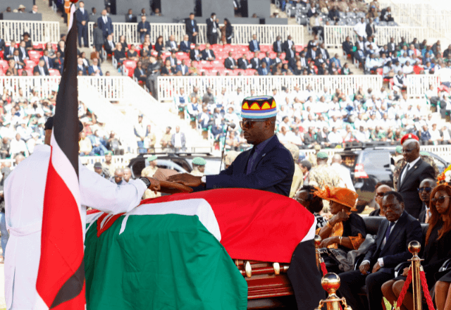 tumulto-em-funeral-de-raila-odinga-deixa-17-feridos-em-nairobi