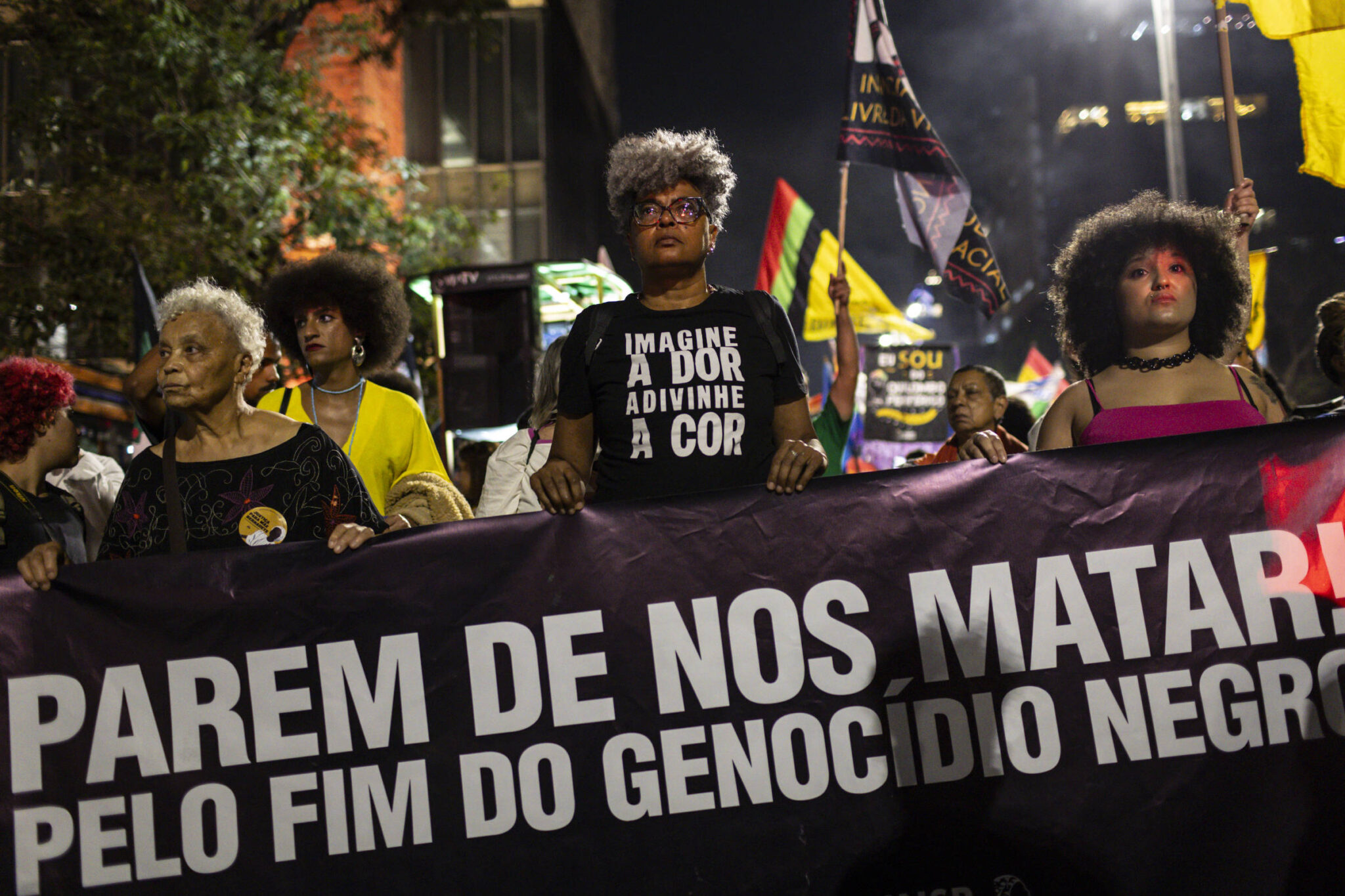 negros-tem-49%-mais-risco-de-morrer-por-homicidio-no-brasil,-mostra-estudo