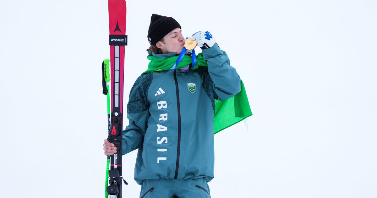 brasil-conquista-ouro-e-encerra-jogos-olimpicos-com-a-melhor-campanha