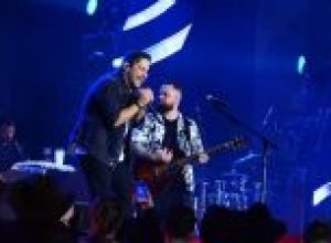 flavia-alessandra-compartilha-album-de-viagem:-“dias-felizes”