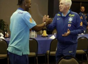selecao-comeca-a-se-apresentar-para-inicio-de-trabalho-de-carlo-ancelotti