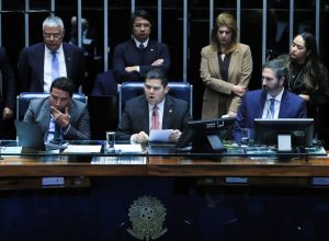 senado-aprova-aumento-do-numero-de-deputados-federais-para-531