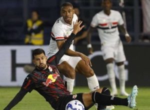 sao-paulo-sai-na-frente,-sofre-a-virada-e-busca-o-empate-contra-o-bragantino