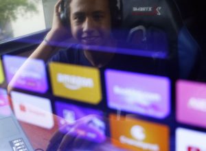 motta:-adultizacao-e-tema-que-saiu-das-telas-e-ganhou-as-ruas