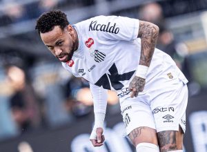 compadres?-entenda-a-discussao-entre-neymar-e-ganso-em-santos-x-fluminense