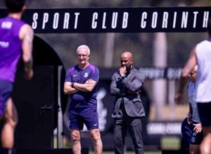 dorival-comanda-treinos-taticos-no-corinthians-de-olho-no-duelo-da-copa-do-brasil