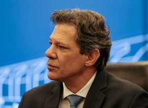cortar-beneficios-tributarios-e-combater-privilegios,-diz-haddad