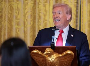 trump-quer-salao-de-festas-na-casa-branca,-e-empresas-se-comprometem-a-financiar