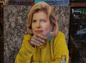 bares,-bolao-e-drinques-tematicos:-o-brasil-vai-parar-hoje-com-o-final-de-‘vale-tudo’