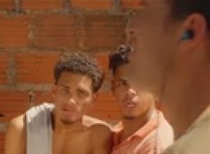 propaganda-do-governo-do-pt-no-pi-poe-jovens-negros-roubando-homem-branco