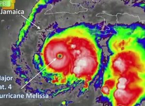 furacao-melissa-atinge-categoria-4-e-deve-passar-diretamente-sobre-a-jamaica