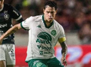 chapecoense-empata-no-ultimo-lance,-estraga-festa-do-remo-e-segue-vice-lider-da-serie-b