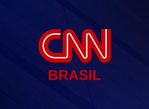 hassum-diz-que-mulher-chorou-ao-ve-lo-como-silvio-santos:-“vejo-ele-aqui”