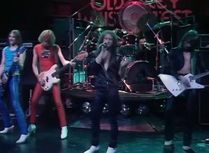 morre-francis-buchholz,-baixista-que-marcou-a-banda-scorpions,-aos-71-anos