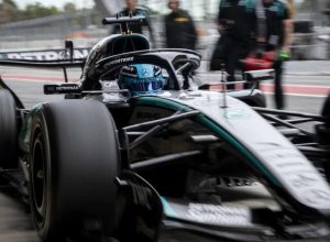 f1:-fia-teria-confirmado-legalidade-do-motor-mercedes,-diz-site