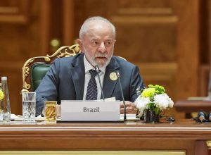 na-india,-lula-defende-governanca-global-da-ia-liderada-pela-onu