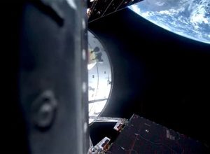 astronautas-da-nasa-fotografam-terra-em-orbita-antes-de-seguirem-para-a-lua