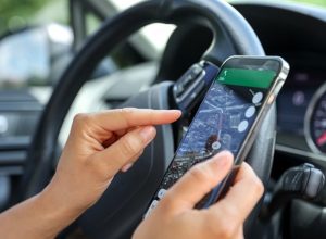 votacao-do-pl-que-regulamenta-trabalho-por-app-e-adiada