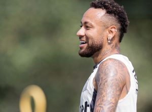 com-neymar,-santos-tenta-recuperacao-na-temporada-contra-o-fluminense