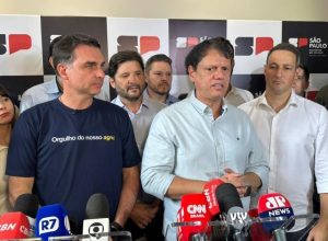 lula-e-“mercadoria-vencida”-e-apresenta-“sinais-de-fadiga”,-diz-flavio