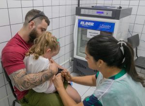 apucarana-faz-pesquisa-para-ampliar-vacinacao-infantil-e-melhorar-o-acesso-nas-ubs’s