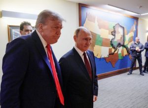 trump-diz-que-discutiu-possivel-cessar-fogo-na-guerra-da-ucrania-em-telefonema-com-putin