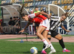 melhor-visitante,-inter-enfrenta-santos-pelo-brasileirao-feminino