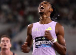 alison-dos-santos-abre-diamond-league-vencendo-recordista-mundial