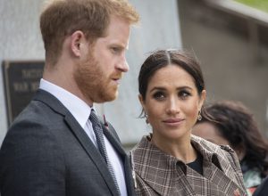 como-imprensa-britanica-poe-meghan-markle-como-‘vila’-da-crise-na-realeza