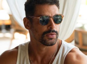 ator-ganha-papel-em-vale-tudo-e-reforca-rumor-de-saida-de-caua-reymond